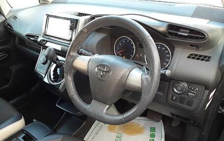 Toyota Wish II, 2016 год, 1 380 020 рублей, 9 фотография