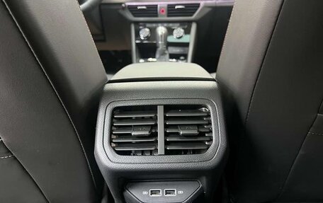 Volkswagen Bora, 2023 год, 1 380 000 рублей, 18 фотография