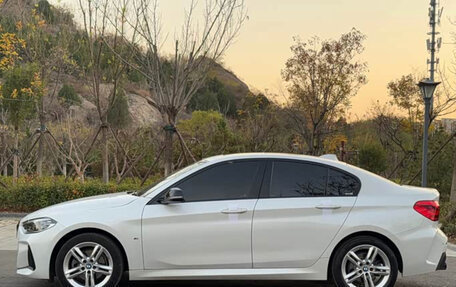 BMW 1 серия, 2023 год, 2 050 000 рублей, 4 фотография