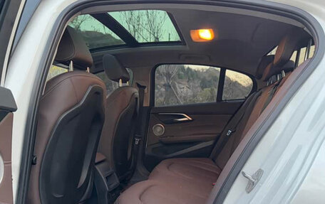 BMW 1 серия, 2023 год, 2 050 000 рублей, 11 фотография