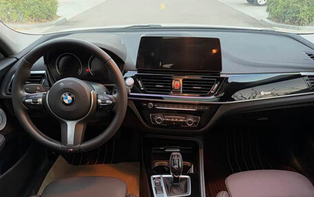 BMW 1 серия, 2023 год, 2 050 000 рублей, 12 фотография