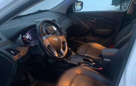 Hyundai ix35 I рестайлинг, 2014 год, 1 700 000 рублей, 8 фотография