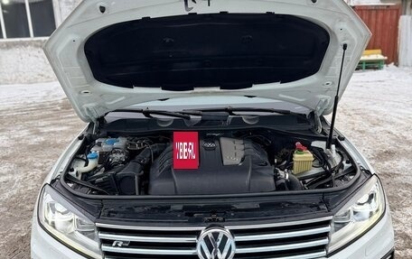 Volkswagen Touareg III, 2014 год, 2 620 000 рублей, 2 фотография