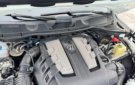 Volkswagen Touareg III, 2014 год, 2 620 000 рублей, 3 фотография