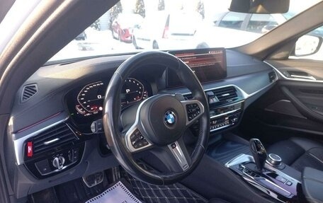 BMW 5 серия, 2022 год, 6 615 000 рублей, 1 фотография