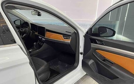 Volkswagen Bora, 2022 год, 1 400 000 рублей, 15 фотография