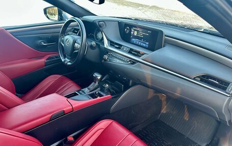 Lexus ES VII, 2021 год, 4 450 000 рублей, 18 фотография