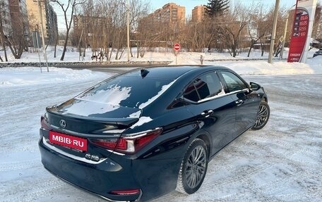 Lexus ES VII, 2021 год, 4 450 000 рублей, 9 фотография