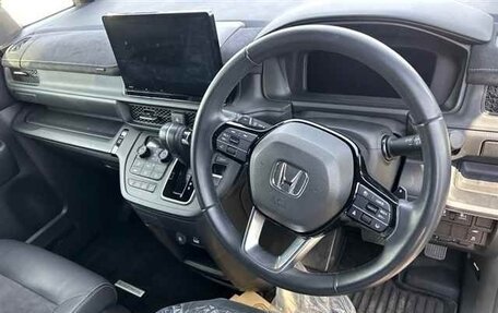 Honda Stepwgn, 2022 год, 2 538 620 рублей, 2 фотография