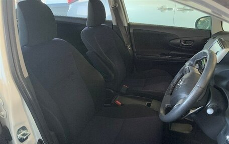 Toyota Wish II, 2015 год, 1 261 000 рублей, 5 фотография