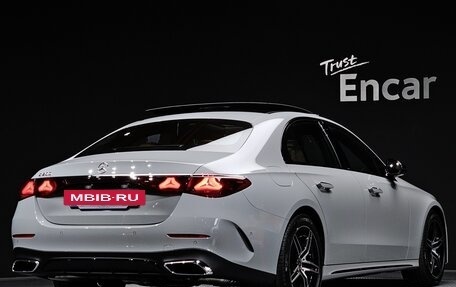 Mercedes-Benz E-Класс, 2025 год, 6 800 000 рублей, 3 фотография