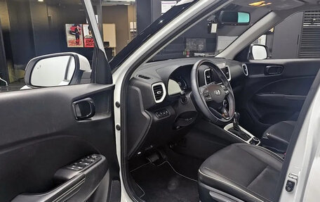 Hyundai Venue I, 2023 год, 1 650 000 рублей, 5 фотография