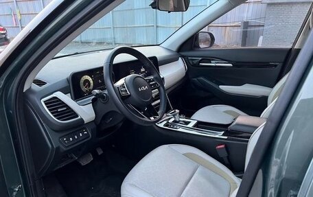 KIA Seltos I, 2023 год, 1 800 000 рублей, 8 фотография