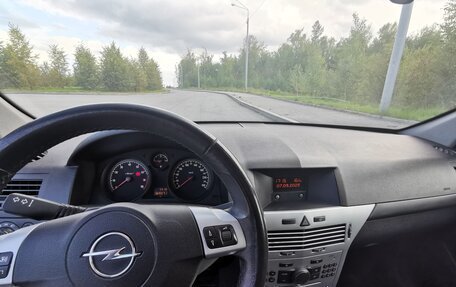 Opel Astra H, 2010 год, 555 000 рублей, 32 фотография