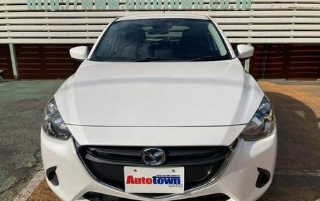 Mazda Demio IV, 2015 год, 957 000 рублей, 3 фотография