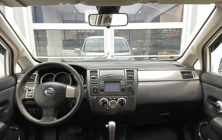 Nissan Tiida, 2011 год, 780 000 рублей, 11 фотография