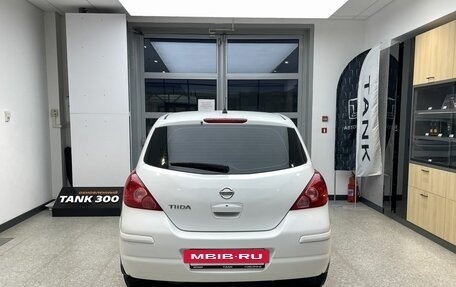 Nissan Tiida, 2011 год, 780 000 рублей, 6 фотография