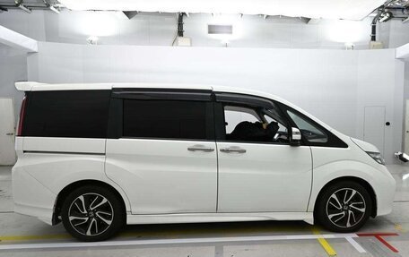 Honda Stepwgn IV, 2015 год, 1 611 220 рублей, 3 фотография