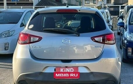 Mazda Demio IV, 2015 год, 933 000 рублей, 7 фотография