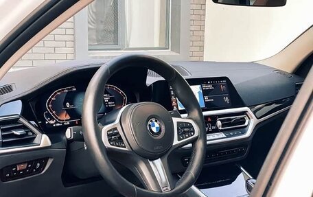 BMW 3 серия, 2022 год, 2 860 000 рублей, 8 фотография