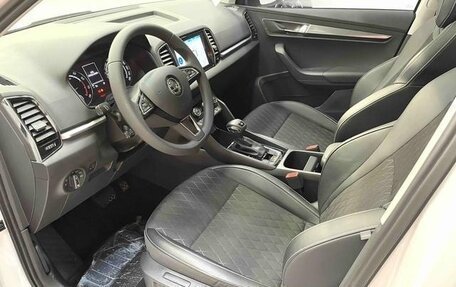 Skoda Karoq I, 2021 год, 1 800 000 рублей, 8 фотография