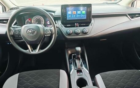 Toyota Corolla, 2023 год, 1 300 000 рублей, 6 фотография