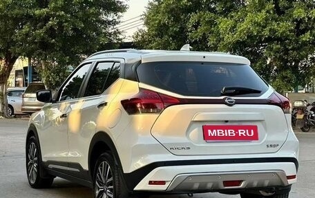 Nissan Kicks I, 2023 год, 1 600 000 рублей, 4 фотография