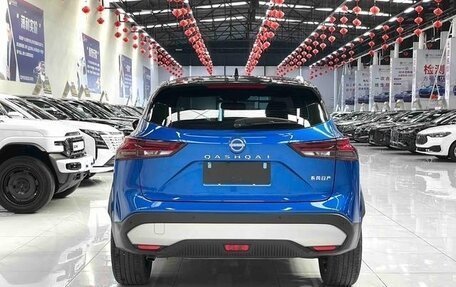 Nissan Qashqai, 2023 год, 1 800 000 рублей, 5 фотография