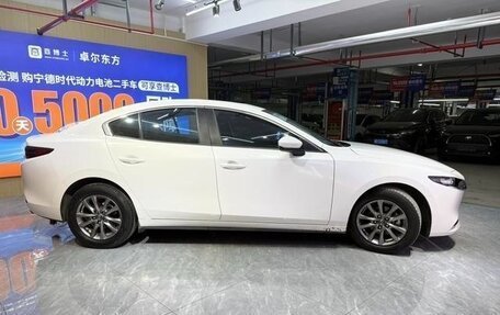 Mazda 3, 2023 год, 1 760 000 рублей, 4 фотография
