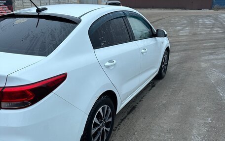 KIA Rio IV, 2017 год, 1 300 000 рублей, 3 фотография