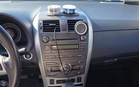 Toyota Corolla, 2011 год, 820 000 рублей, 6 фотография