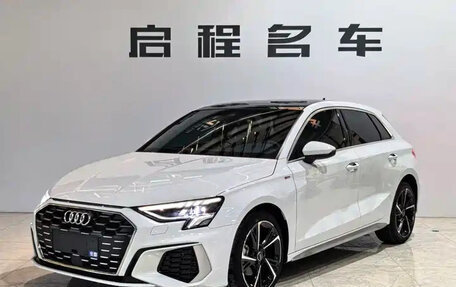 Audi A3, 2023 год, 2 100 000 рублей, 2 фотография