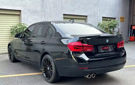 BMW 3 серия, 2018 год, 1 695 000 рублей, 6 фотография