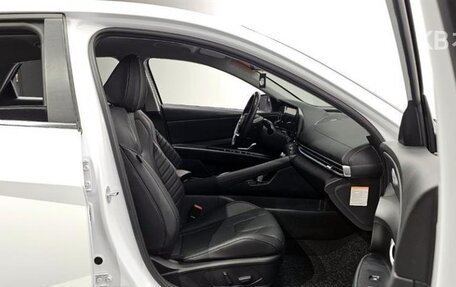 Hyundai Avante, 2023 год, 3 200 000 рублей, 14 фотография