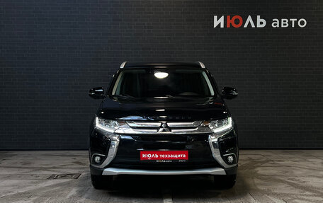 Mitsubishi Outlander III рестайлинг 3, 2017 год, 2 900 000 рублей, 2 фотография