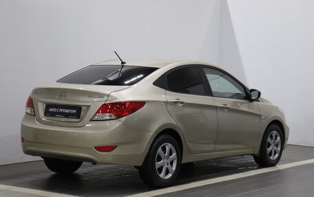 Hyundai Solaris II рестайлинг, 2011 год, 549 000 рублей, 3 фотография