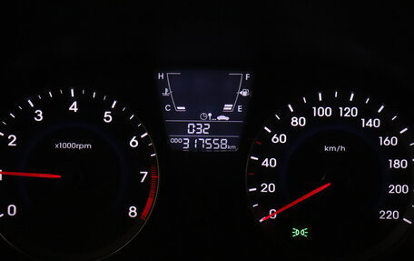 Hyundai Solaris II рестайлинг, 2011 год, 549 000 рублей, 11 фотография