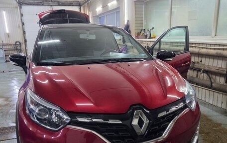 Renault Kaptur I рестайлинг, 2021 год, 1 930 000 рублей, 4 фотография