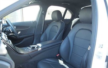 Mercedes-Benz C-Класс, 2017 год, 1 580 000 рублей, 10 фотография