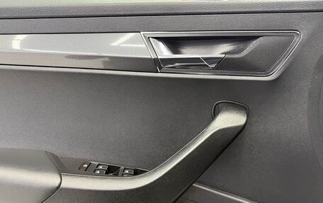 Skoda Karoq I, 2022 год, 1 960 000 рублей, 14 фотография