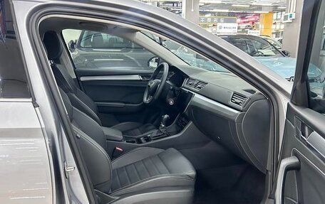 Skoda Superb III рестайлинг, 2023 год, 2 200 000 рублей, 9 фотография