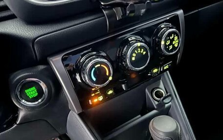 Toyota Yaris XP150 рестайлинг, 2022 год, 1 350 000 рублей, 10 фотография