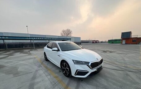 Skoda Octavia IV, 2022 год, 1 730 000 рублей, 3 фотография