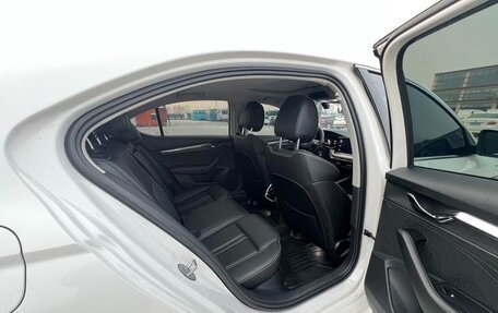 Skoda Octavia IV, 2022 год, 1 730 000 рублей, 11 фотография