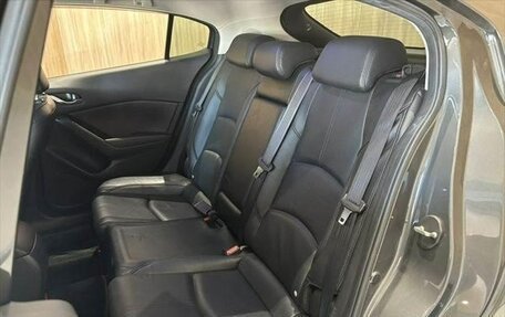 Mazda Axela, 2016 год, 1 230 000 рублей, 15 фотография