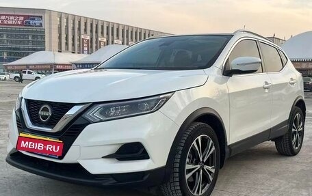 Nissan Qashqai, 2023 год, 1 800 000 рублей, 1 фотография
