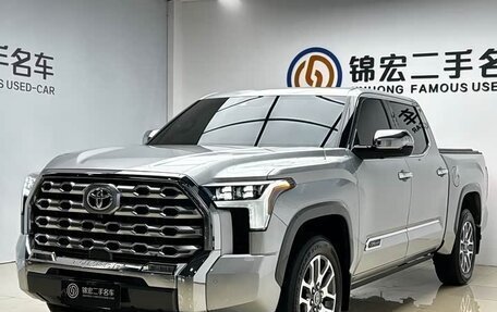 Toyota Tundra, 2023 год, 8 900 000 рублей, 1 фотография