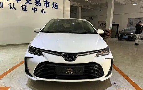 Toyota Corolla, 2021 год, 1 630 000 рублей, 3 фотография
