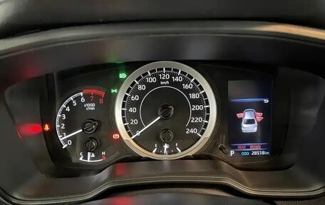 Toyota Corolla, 2021 год, 1 630 000 рублей, 8 фотография