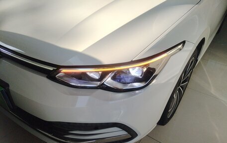 Volkswagen Golf VIII, 2022 год, 1 777 707 рублей, 5 фотография